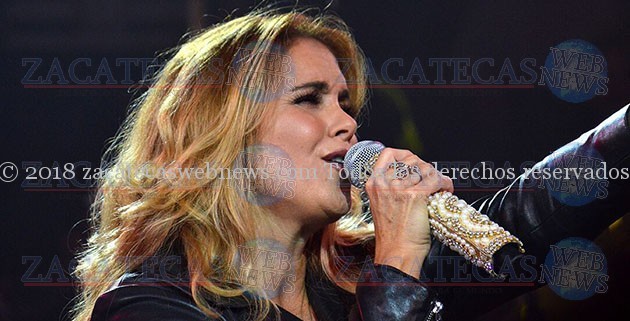 LUCERO- (5)