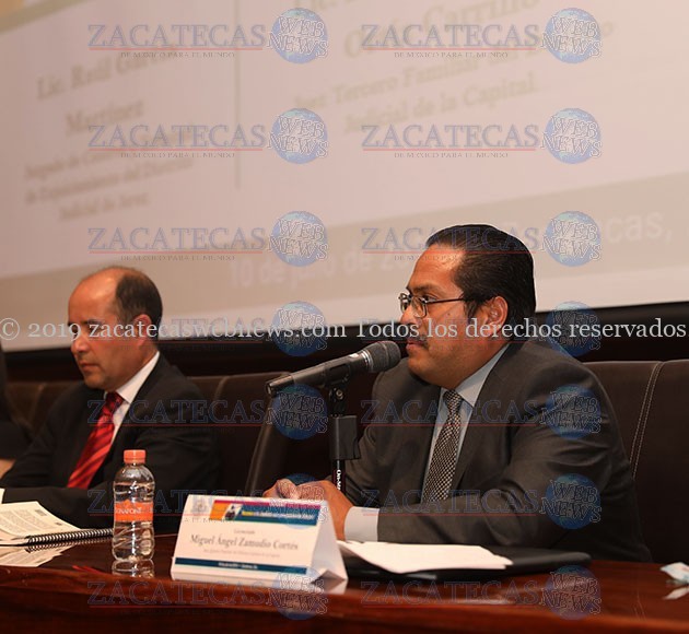 MESA REDONDA G8