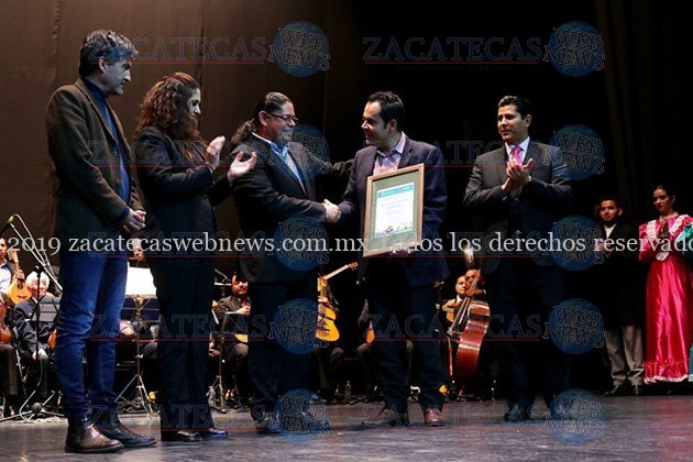TIPICAS- (2)