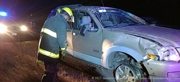 DESPUÉS DE ACCIDENTARSE DEJA LA UNIDAD ABANDONADA