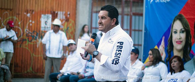 JAVO TORRES ABORDA TEMAS PRIORITARIOS EN LA COLONIA ARBOLEDAS DE FRESNILLO